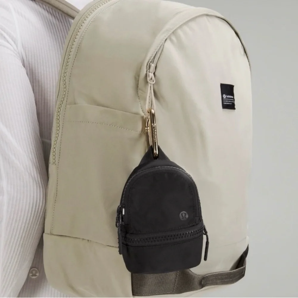 LULULEMON CITY ADVENTURE NANO CLIP-ON